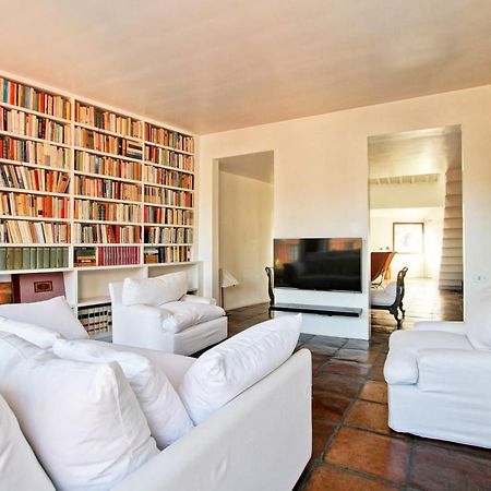 Luxury Art Apartment In Trastevere With Terrace Rom Exterior foto
