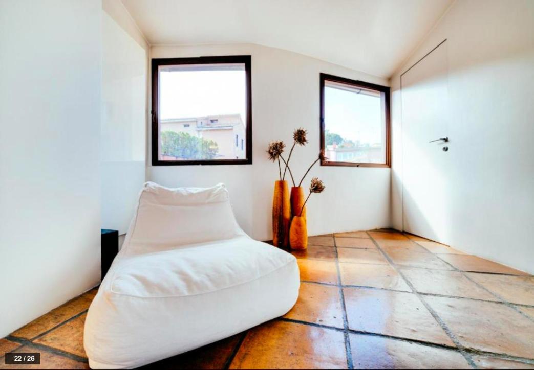 Luxury Art Apartment In Trastevere With Terrace Rom Exterior foto