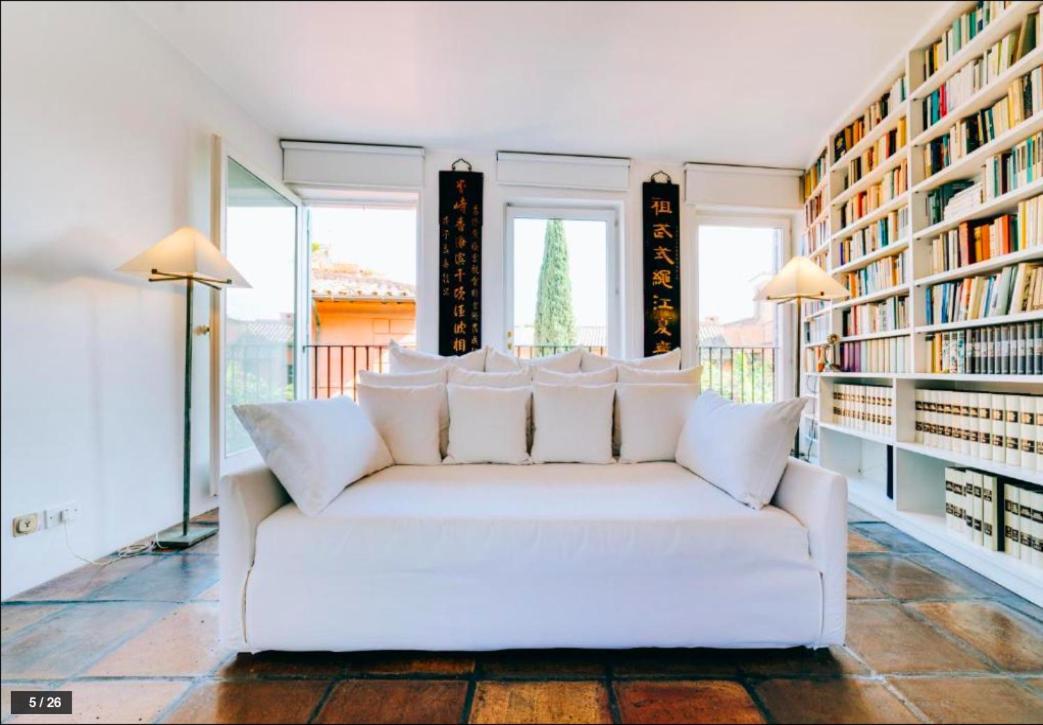 Luxury Art Apartment In Trastevere With Terrace Rom Exterior foto