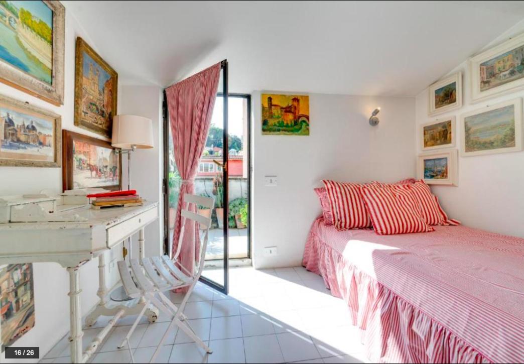 Luxury Art Apartment In Trastevere With Terrace Rom Exterior foto