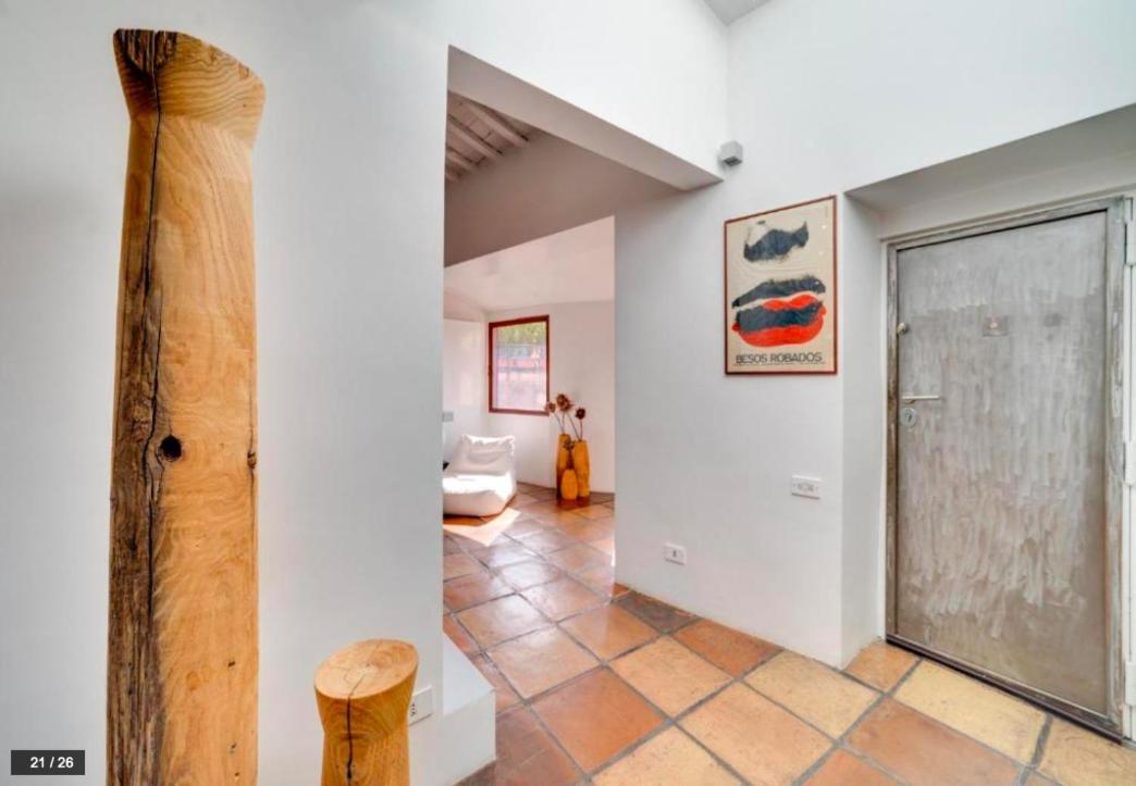 Luxury Art Apartment In Trastevere With Terrace Rom Exterior foto