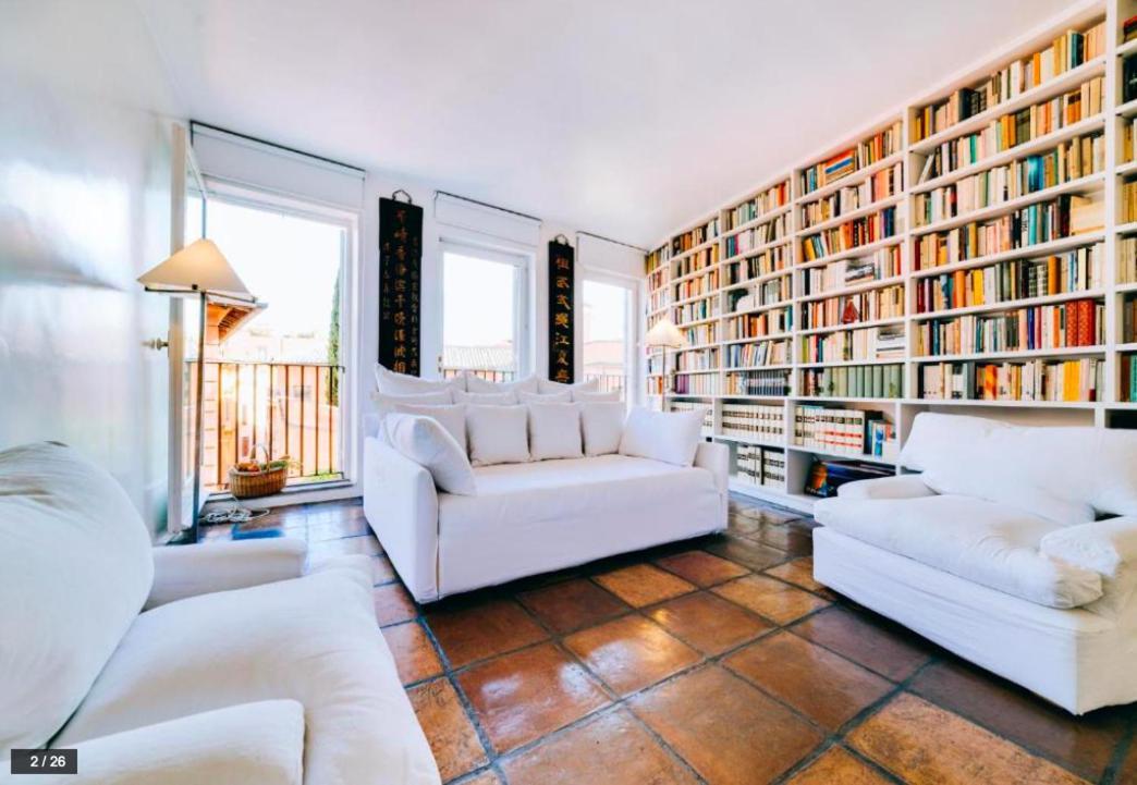 Luxury Art Apartment In Trastevere With Terrace Rom Exterior foto